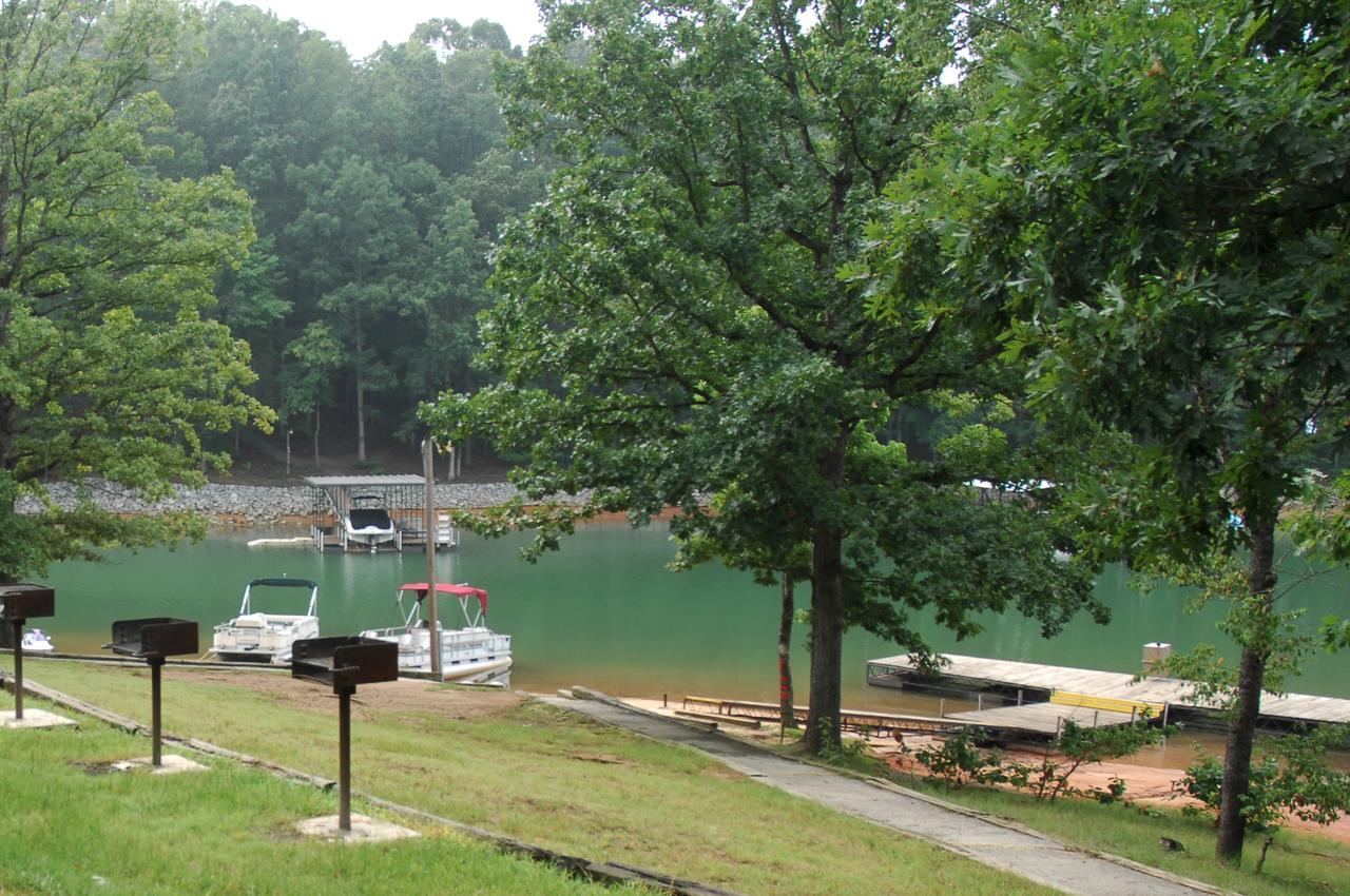 Carolina Landing Camping Resort Deluxe Cabin 4 Fair Play Kültér fotó